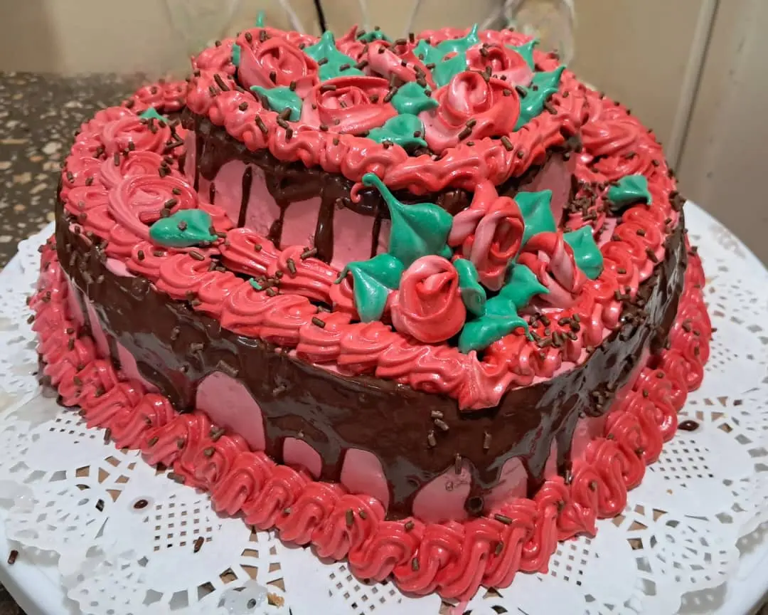 Cake de corazón de 2 pisos